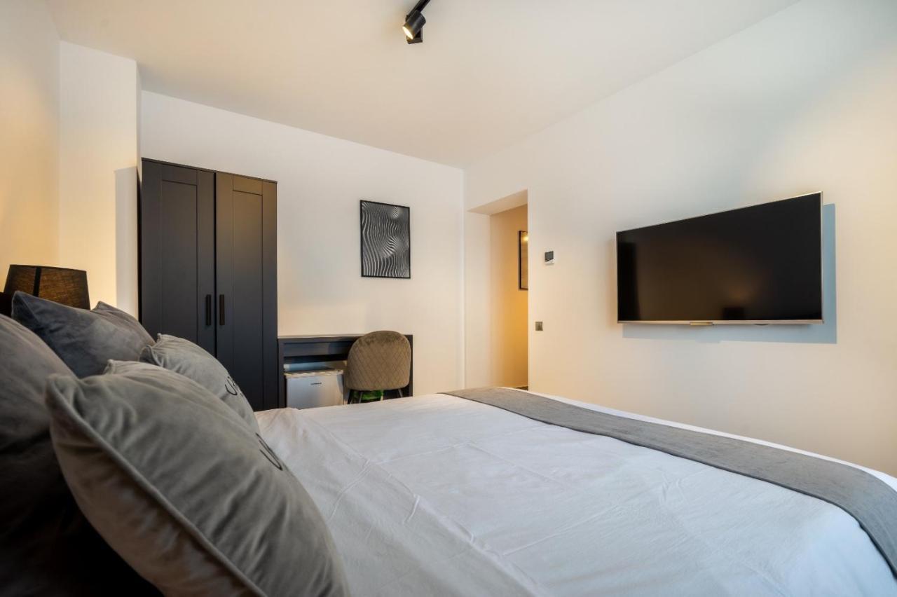Urbio Private Suites Cluj-Napoca Extérieur photo