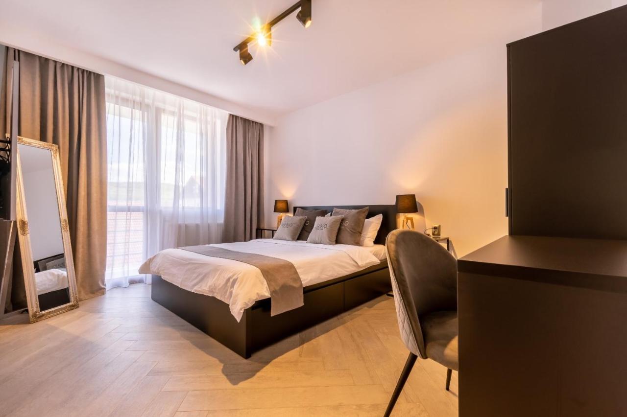 Urbio Private Suites Cluj-Napoca Extérieur photo