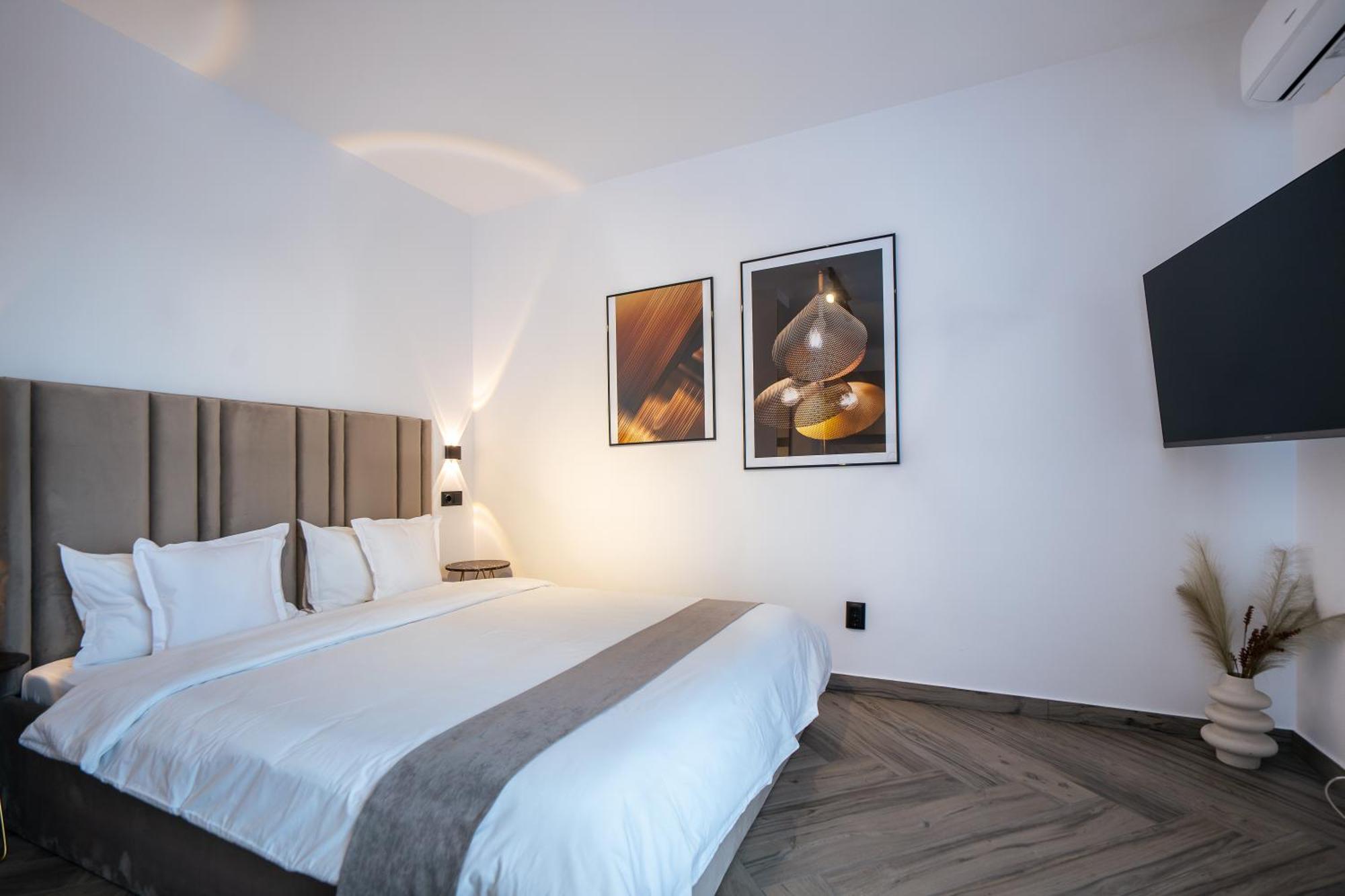Urbio Private Suites Cluj-Napoca Extérieur photo
